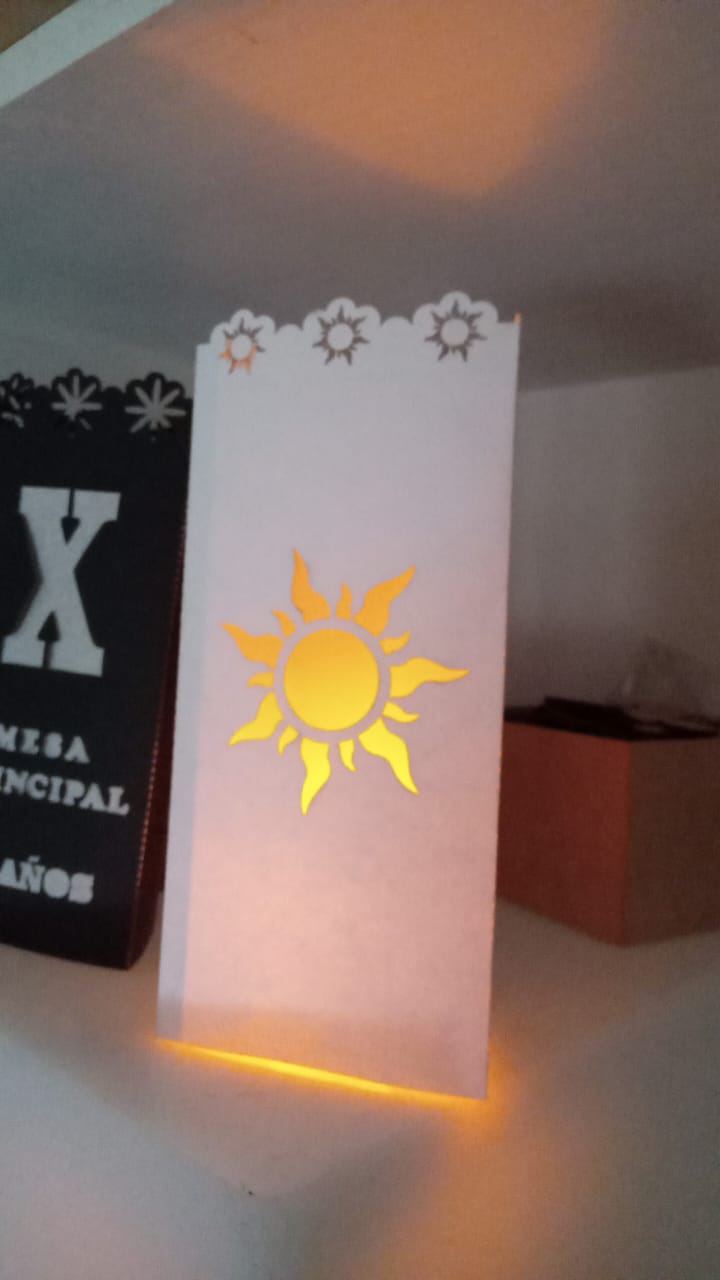 Nombres en Cursiva Luminoso