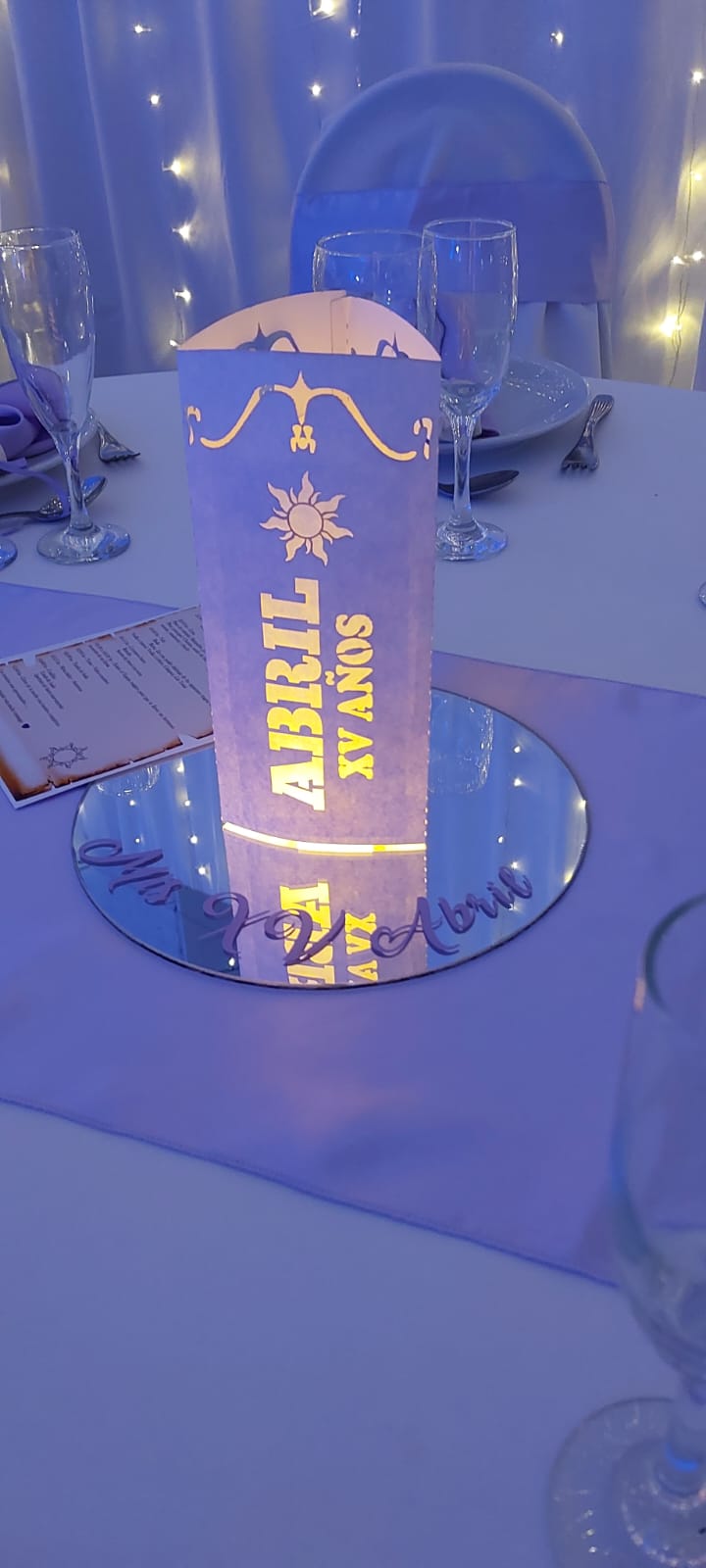 Nombres en Cursiva Luminoso